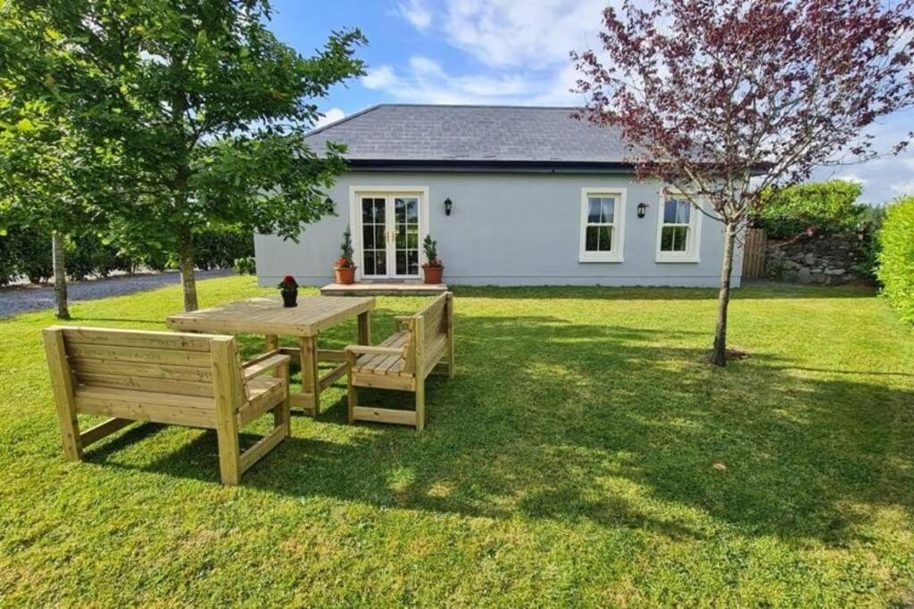 Yellow Heights Accommodation Tinahely Exterior photo